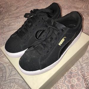 Puma sneakers